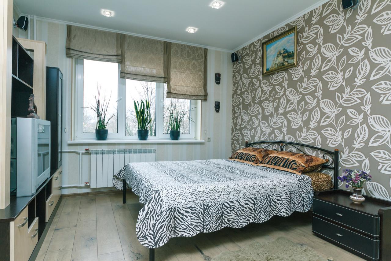 Apartment On Sevastopolska Square Kiev Buitenkant foto