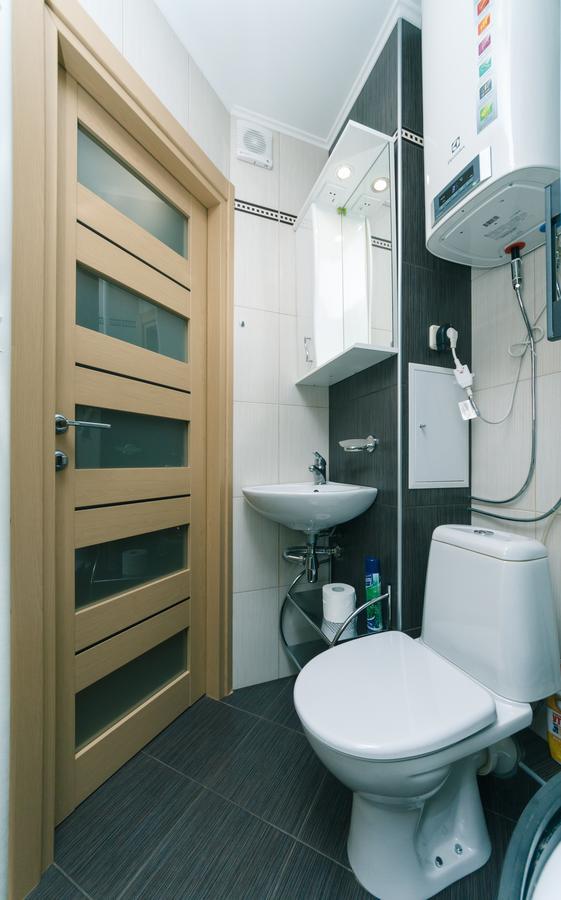 Apartment On Sevastopolska Square Kiev Buitenkant foto